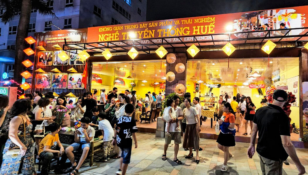 Feel the cultural pulse of Hue’s vibrant markets